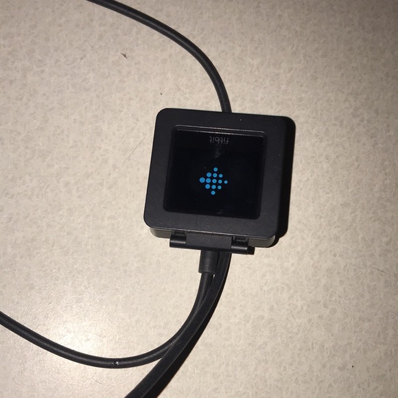 Fitbit blaze Smart watch - Picture 4 of 17